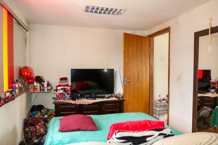 Quarto  de casa à venda com 1 quarto, 650m² em Del Castilho, Rio de Janeiro