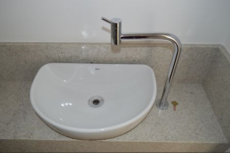 Apartamento à venda com 81m², 2 quartos e 2 vagasLavabo