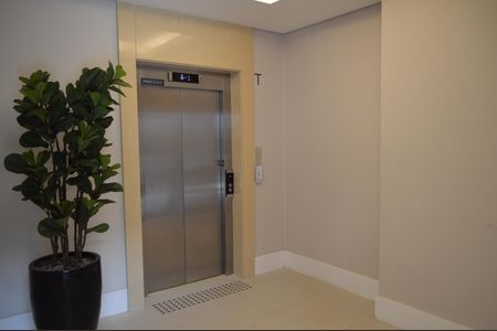 Apartamento à venda com 81m², 2 quartos e 2 vagasÁrea comum