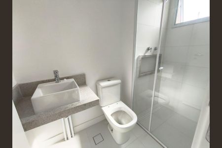 Apartamento à venda com 81m², 2 quartos e 2 vagas Apartamento à venda com 81m², 2 quartos e 2 vagasBanheiro da Suíte 2