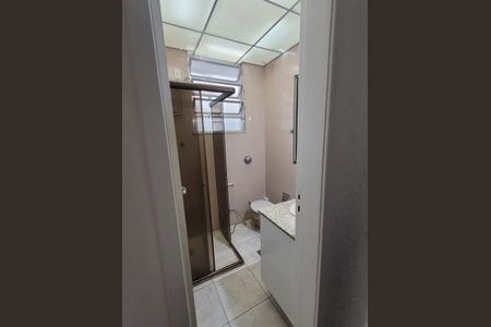 Apartamento à venda com 80m², 2 quartos e sem vaga Apartamento à venda com 80m², 2 quartos e sem vagaBanheiro