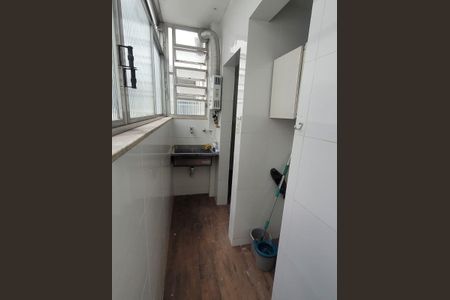 Apartamento à venda com 80m², 2 quartos e sem vaga Apartamento à venda com 80m², 2 quartos e sem vagaLavanderia