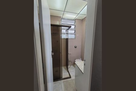 Apartamento à venda com 80m², 2 quartos e sem vaga Apartamento à venda com 80m², 2 quartos e sem vagaBanheiro