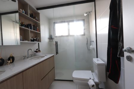 Apartamento à venda com 155m², 3 quartos e 2 vagasBanheiro da Suíte 