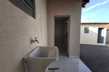 Casa para alugar com 148m², 3 quartos e 2 vagas Casa para alugar com 148m², 3 quartos e 2 vagasEdícula - Área de serviço