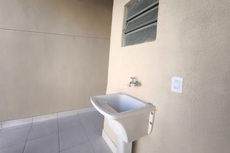 Casa para alugar com 148m², 3 quartos e 2 vagas Casa para alugar com 148m², 3 quartos e 2 vagasEdícula - Área de serviço