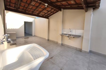 Casa para alugar com 148m², 3 quartos e 2 vagas Casa para alugar com 148m², 3 quartos e 2 vagasÁrea de Serviço