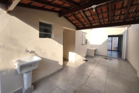 Casa para alugar com 148m², 3 quartos e 2 vagas Casa para alugar com 148m², 3 quartos e 2 vagasÁrea de Serviço