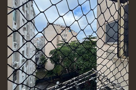 Apartamento à venda com 90m², 2 quartos e 1 vagaÁrea de serviço - vista