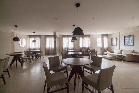 Apartamento à venda com 74m², 3 quartos e 2 vagasÁrea comum - Salão de festas