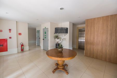 Apartamento à venda com 74m², 3 quartos e 2 vagasHall de entrada