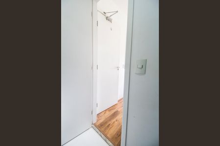 Apartamento à venda com 74m², 3 quartos e 2 vagas Apartamento à venda com 74m², 3 quartos e 2 vagasBanheiro da Suíte