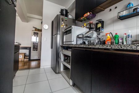 Apartamento à venda com 74m², 3 quartos e 2 vagas Apartamento à venda com 74m², 3 quartos e 2 vagasCozinha