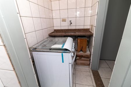 Cozinha de kitnet/studio para alugar com 1 quarto, 19m² em Água Branca, São Paulo