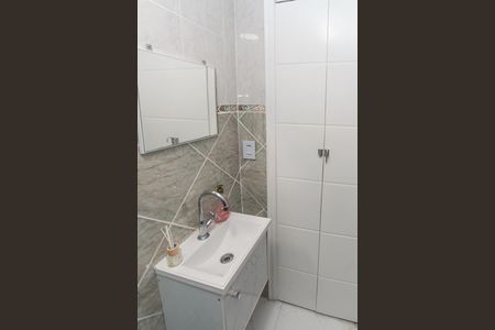 Apartamento à venda com 80m², 3 quartos e 1 vagaBanheiro 2