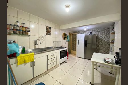Casa de condomínio à venda com 110m², 4 quartos e 1 vaga Casa de condomínio à venda com 110m², 4 quartos e 1 vagaCozinha