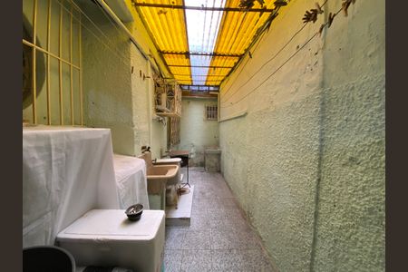 Casa de condomínio à venda com 110m², 4 quartos e 1 vaga Casa de condomínio à venda com 110m², 4 quartos e 1 vagaÁrea de Serviço