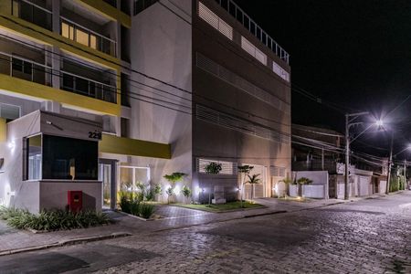 Apartamento para alugar com 54m², 2 quartos e 1 vaga Apartamento para alugar com 54m², 2 quartos e 1 vagaFachada