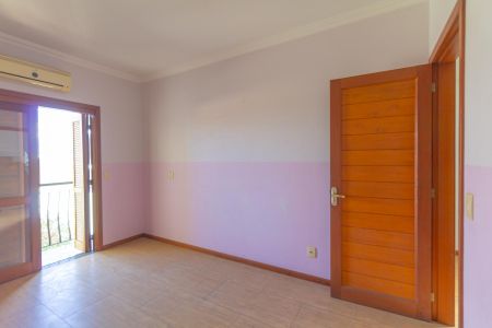 Casa à venda com 300m², 4 quartos e 2 vagas Casa à venda com 300m², 4 quartos e 2 vagasQuarto 1