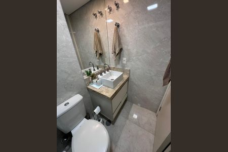 Banheiro de apartamento à venda com 2 quartos, 52m² em Imirim, São Paulo