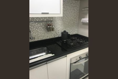 Apartamento à venda com 52m², 2 quartos e 1 vaga Apartamento à venda com 52m², 2 quartos e 1 vagaCozinha