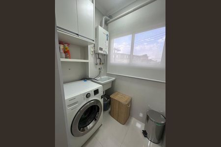 Apartamento à venda com 52m², 2 quartos e 1 vaga Apartamento à venda com 52m², 2 quartos e 1 vagaÁrea de Serviço