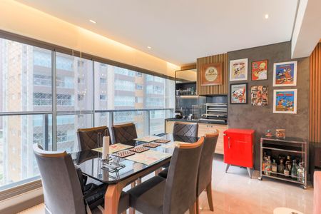 Apartamento à venda com 125m², 3 quartos e 2 vagas Apartamento à venda com 125m², 3 quartos e 2 vagasVaranda Gourmet