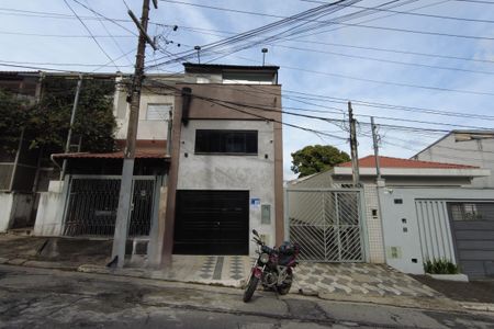 Casa à venda com 135m², 3 quartos e 1 vagaFachada