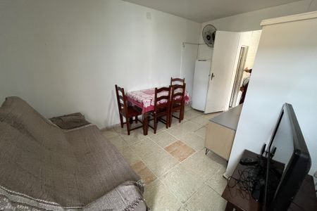 Casa para alugar com 28m², 1 quarto e sem vagaSala