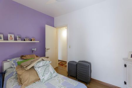 Apartamento à venda com 210m², 4 quartos e 3 vagas Apartamento à venda com 210m², 4 quartos e 3 vagasSuíte 2