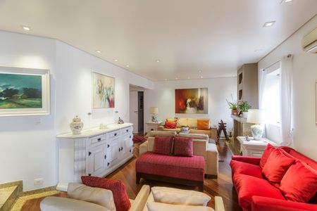 Apartamento à venda com 210m², 4 quartos e 3 vagas Apartamento à venda com 210m², 4 quartos e 3 vagasSala