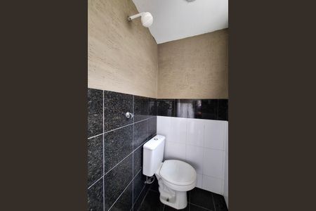 Apartamento à venda com 90m², 3 quartos e sem vaga Apartamento à venda com 90m², 3 quartos e sem vagaBanheiro de serviço