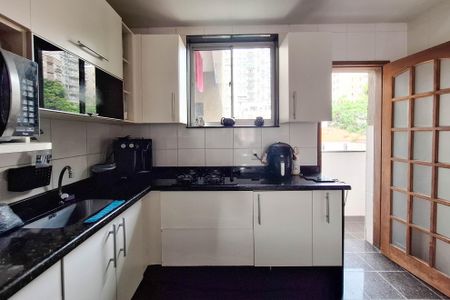Apartamento à venda com 90m², 3 quartos e sem vaga Apartamento à venda com 90m², 3 quartos e sem vagaCozinha