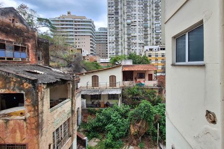 Apartamento à venda com 90m², 3 quartos e sem vaga Apartamento à venda com 90m², 3 quartos e sem vagaVista da Suíte 1