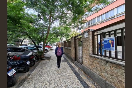Apartamento à venda com 68m², 2 quartos e sem vagaPlaca