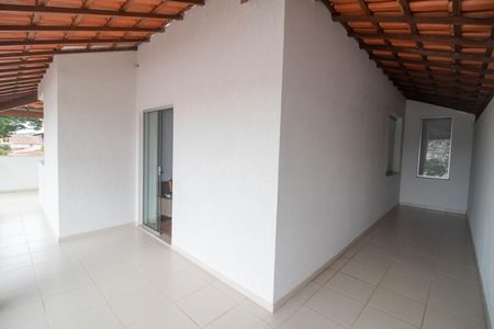 Casa à venda com 520m², 4 quartos e 3 vagas Casa à venda com 520m², 4 quartos e 3 vagasVaranda do Quarto 3