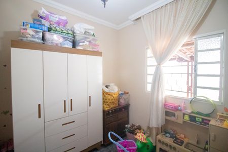Casa à venda com 520m², 4 quartos e 3 vagas Casa à venda com 520m², 4 quartos e 3 vagasQuarto 1 da Casa Auxiliar