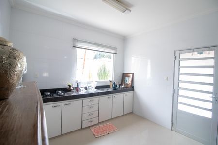 Casa à venda com 520m², 4 quartos e 3 vagas Casa à venda com 520m², 4 quartos e 3 vagasSala de Jantar