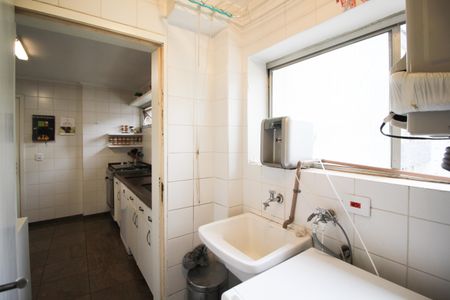 Apartamento para alugar com 128m², 3 quartos e 2 vagas Apartamento para alugar com 128m², 3 quartos e 2 vagasÁrea de Serviço