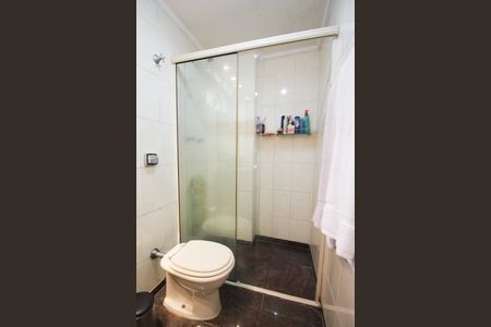 Apartamento para alugar com 128m², 3 quartos e 2 vagas Apartamento para alugar com 128m², 3 quartos e 2 vagasBanheiro da Suíte