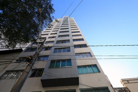 Apartamento à venda com 88m², 2 quartos e sem vaga Apartamento à venda com 88m², 2 quartos e sem vagaFachada