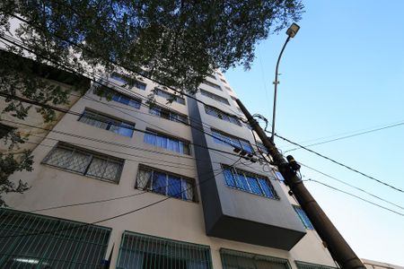 Apartamento à venda com 88m², 2 quartos e sem vaga Apartamento à venda com 88m², 2 quartos e sem vagaFachada
