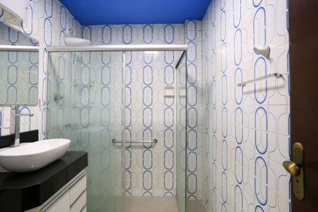 Apartamento à venda com 88m², 2 quartos e sem vaga Apartamento à venda com 88m², 2 quartos e sem vagaBanheiro