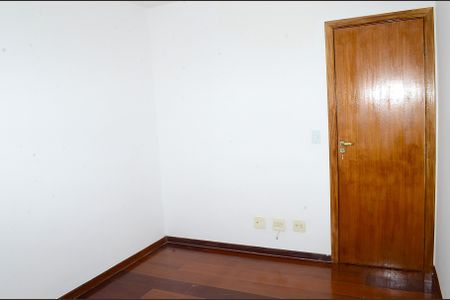 Apartamento à venda com 110m², 3 quartos e 2 vagasQuarto 3