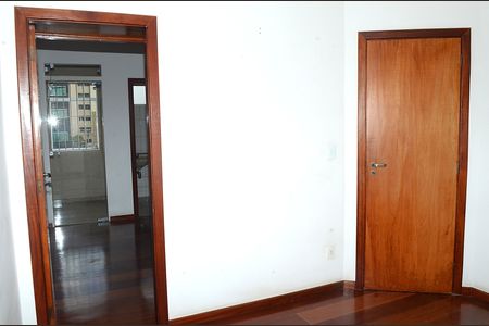 Apartamento à venda com 110m², 3 quartos e 2 vagasQuarto 2 - Suíte