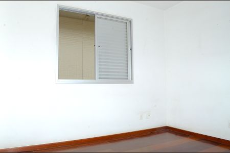 Apartamento à venda com 110m², 3 quartos e 2 vagasQuarto 2 - Suíte