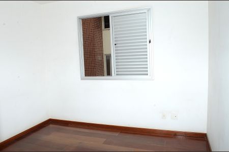 Apartamento à venda com 110m², 3 quartos e 2 vagasQuarto 2 - Suíte