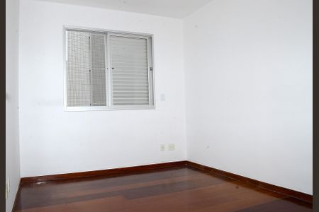 Apartamento à venda com 110m², 3 quartos e 2 vagasQuarto 3