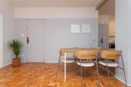 Apartamento à venda com 146m², 4 quartos e 1 vaga