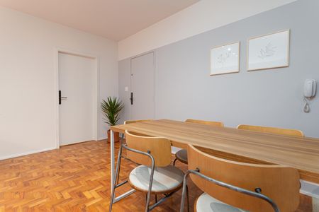 Apartamento à venda com 146m², 4 quartos e 1 vaga